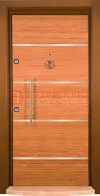 Коричневая входная дверь c МДФ панелью ЧД-11 в частный дом в Реутове