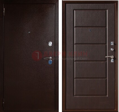 Темная входная дверь с порошковым окрасом ДП-113 в Реутове
