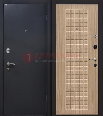 Черная металлическая дверь с порошковым покрытием ДП-157 в Реутове