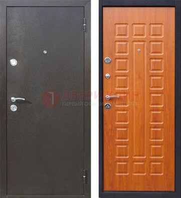 Коричневая стальная дверь с порошковым напылением ДП-202 в Реутове