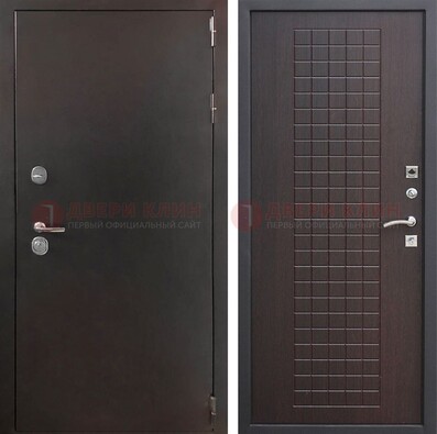 Черная железная дверь с порошковым покрытием ДП-222 в Сосновый Бор