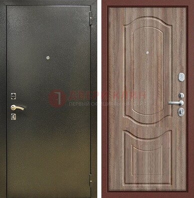 Темно-серая входная дверь с порошковым покрытием и коричневая МДФ ДП-290 в Реутове
