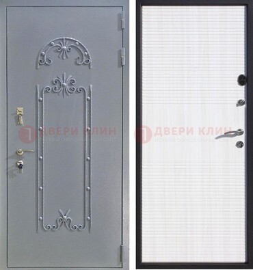 Серая входная дверь с порошковым покрытием ДП-67 в Реутове