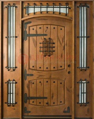 Парадная дверь с коваными элементами ДПР-68 в коттедж в Реутове