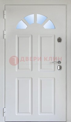 Белая стальная дверь МДФ со стеклом для дома ДС-37 в Реутове