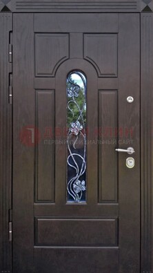Металлическая дверь со стеклом и ковкой в цвете венге ДСК-142 в Реутове