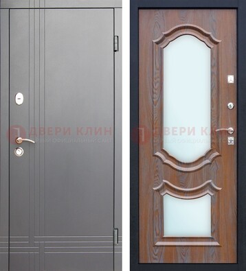 Серая входная дверь со светлой МДФ и зеркалами внутри ДЗ-77 в Реутове