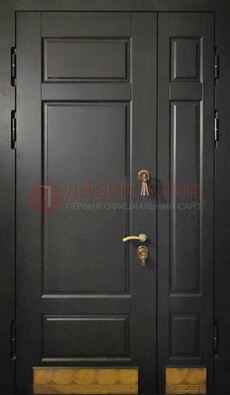 Черная полуторная железная дверь для частного дома ПЛ-2 в Реутове
