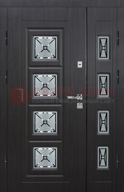 Чёрная двухстворчатая железная дверь с МДФ и витражом ВЖ-35 в Реутове